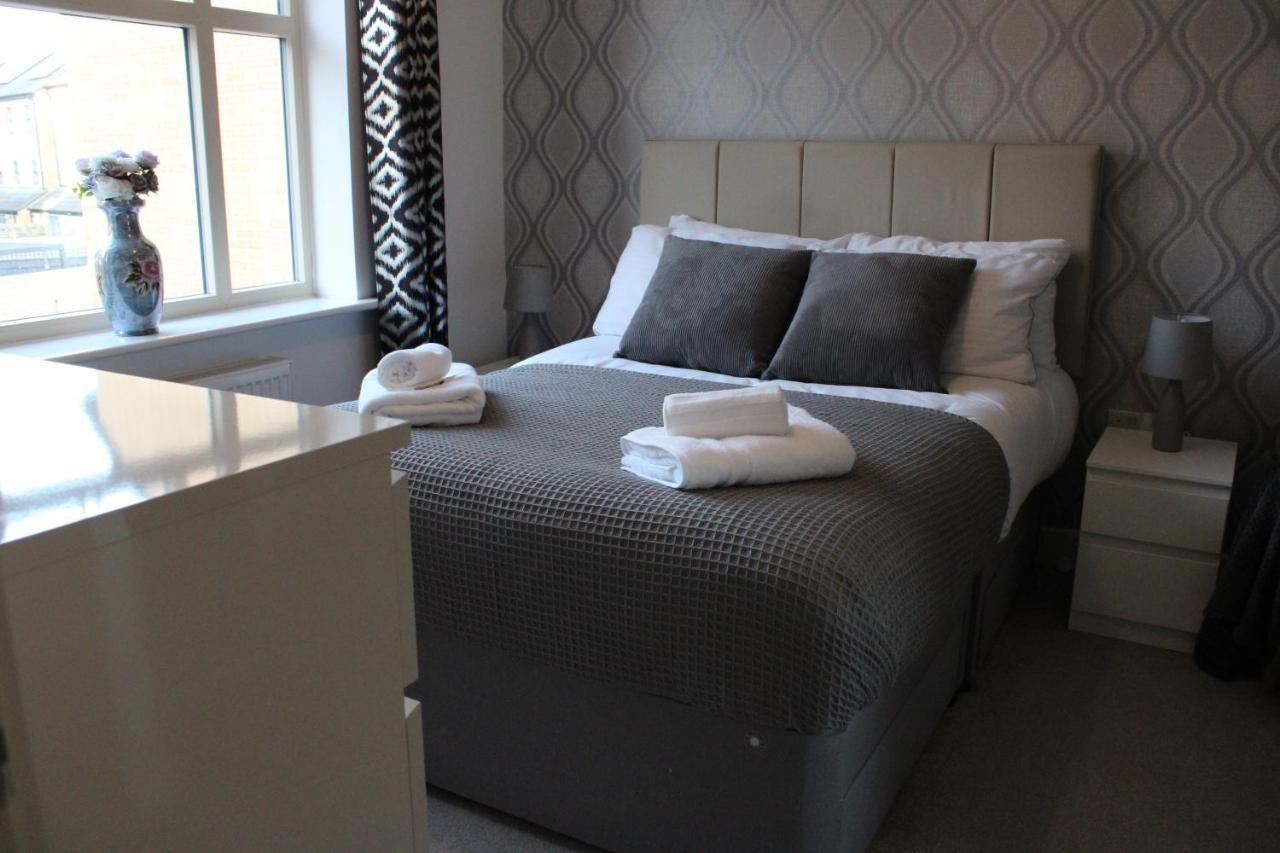 Haven - Spacious Luxury Home Perfect For Families, Couples And Contractors! 5Mins To Xscape And Junction 32! Castleford Ngoại thất bức ảnh